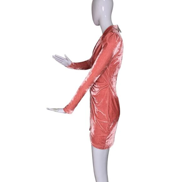 MINKPINK NWT Collared Mini Dress Long Sleeve Front Buttons Closure Blush Size M - Picture 10 of 13